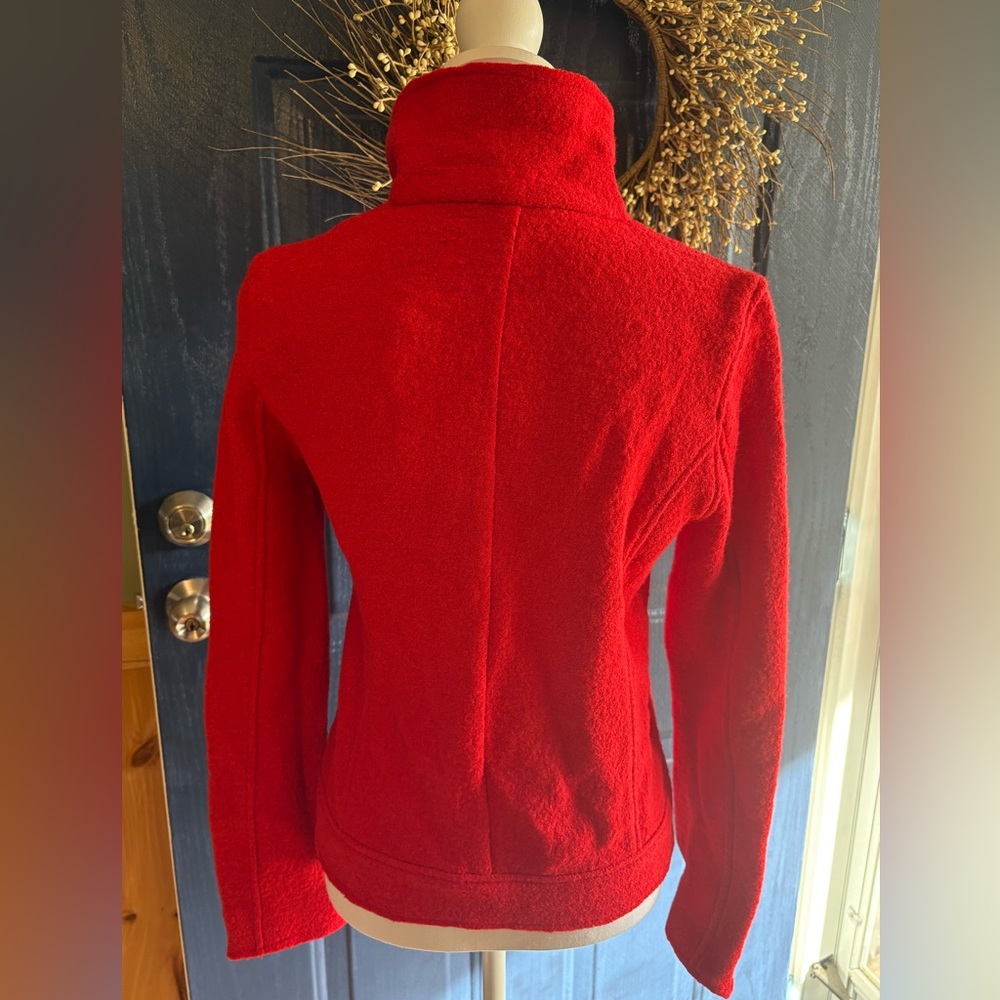 Tahari Wool Blend Red asymmetrical Jacket Womens size XS. NWT - Picture 5 of 12